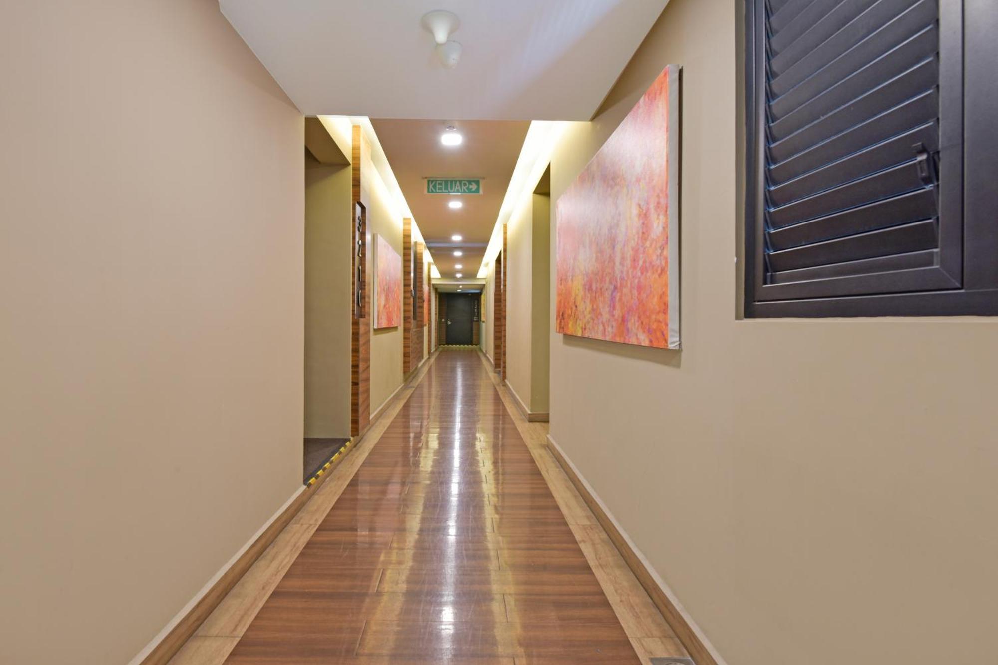 Sunday Hotel Near Petronas Twin Tower Formerly Suasana Suites Kuala Lumpur Extérieur photo