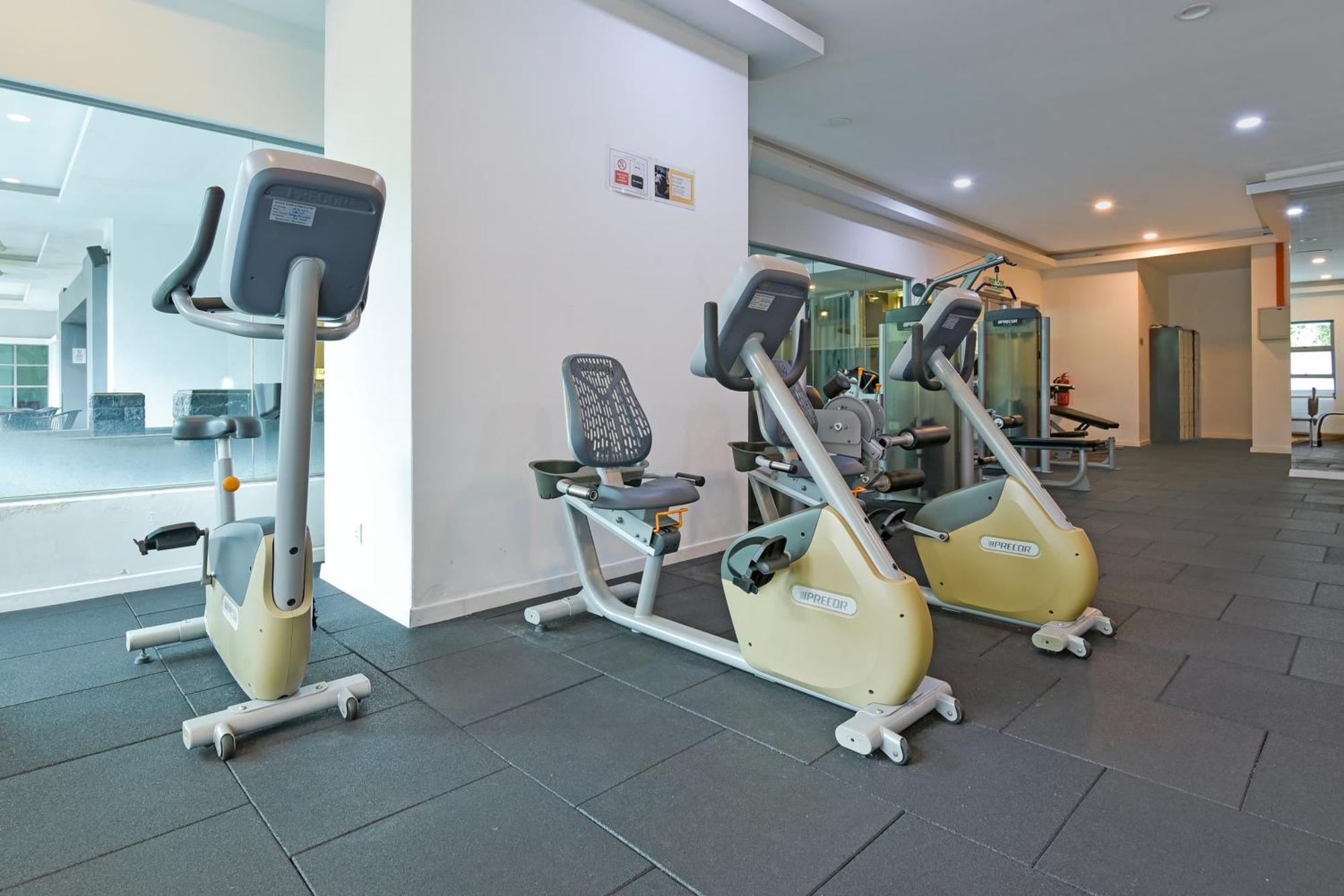 Sunday Hotel Near Petronas Twin Tower Formerly Suasana Suites Kuala Lumpur Extérieur photo