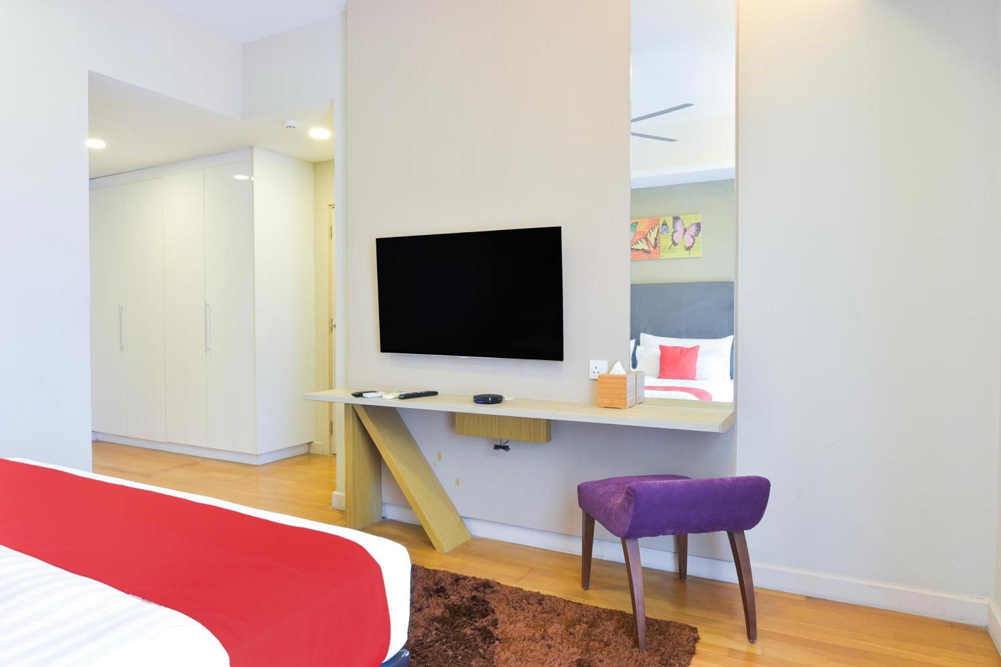 Sunday Hotel Near Petronas Twin Tower Formerly Suasana Suites Kuala Lumpur Extérieur photo